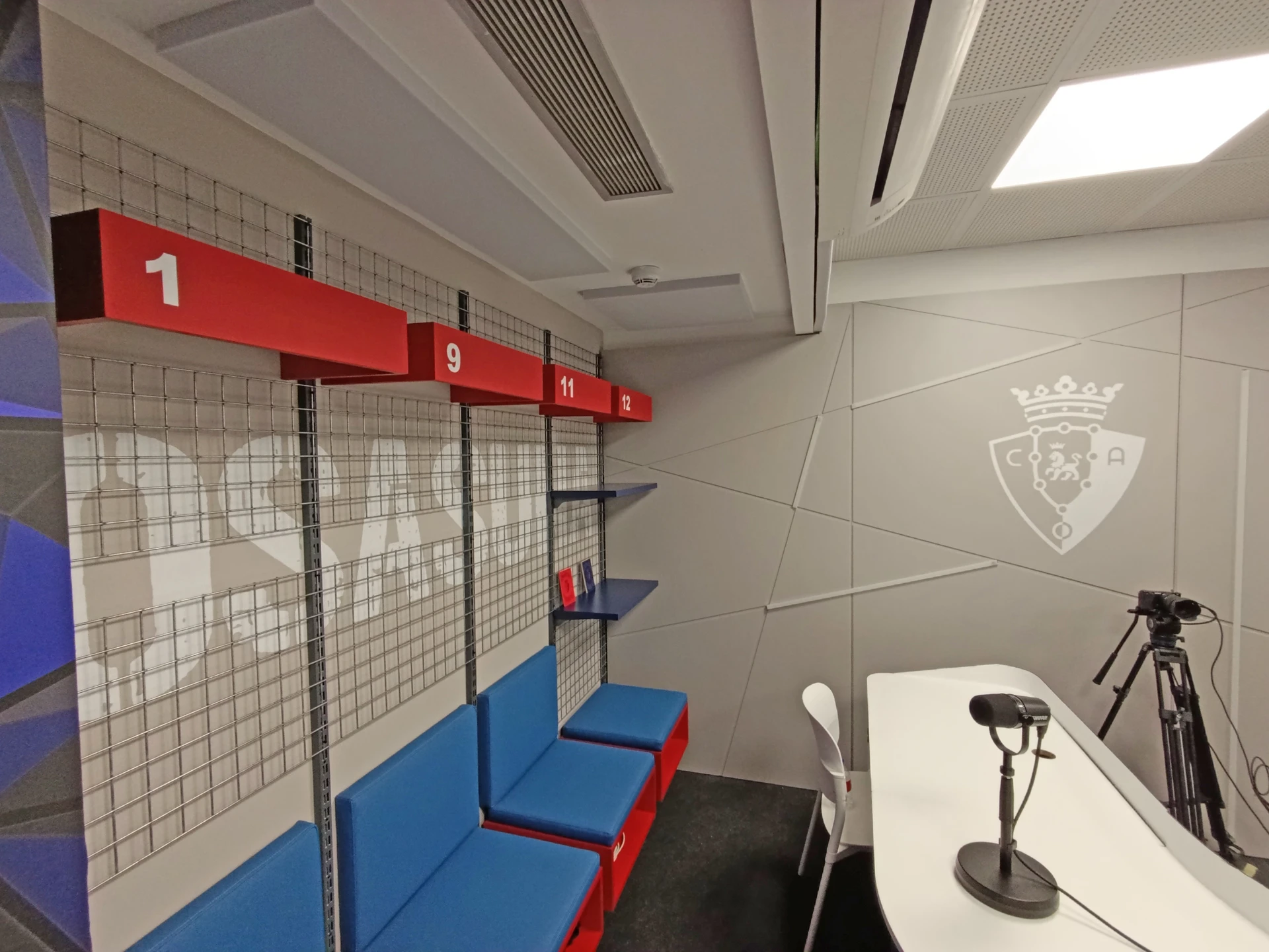 GREY RECTANGLE - MAGNET - RADIO OSASUNA 4
