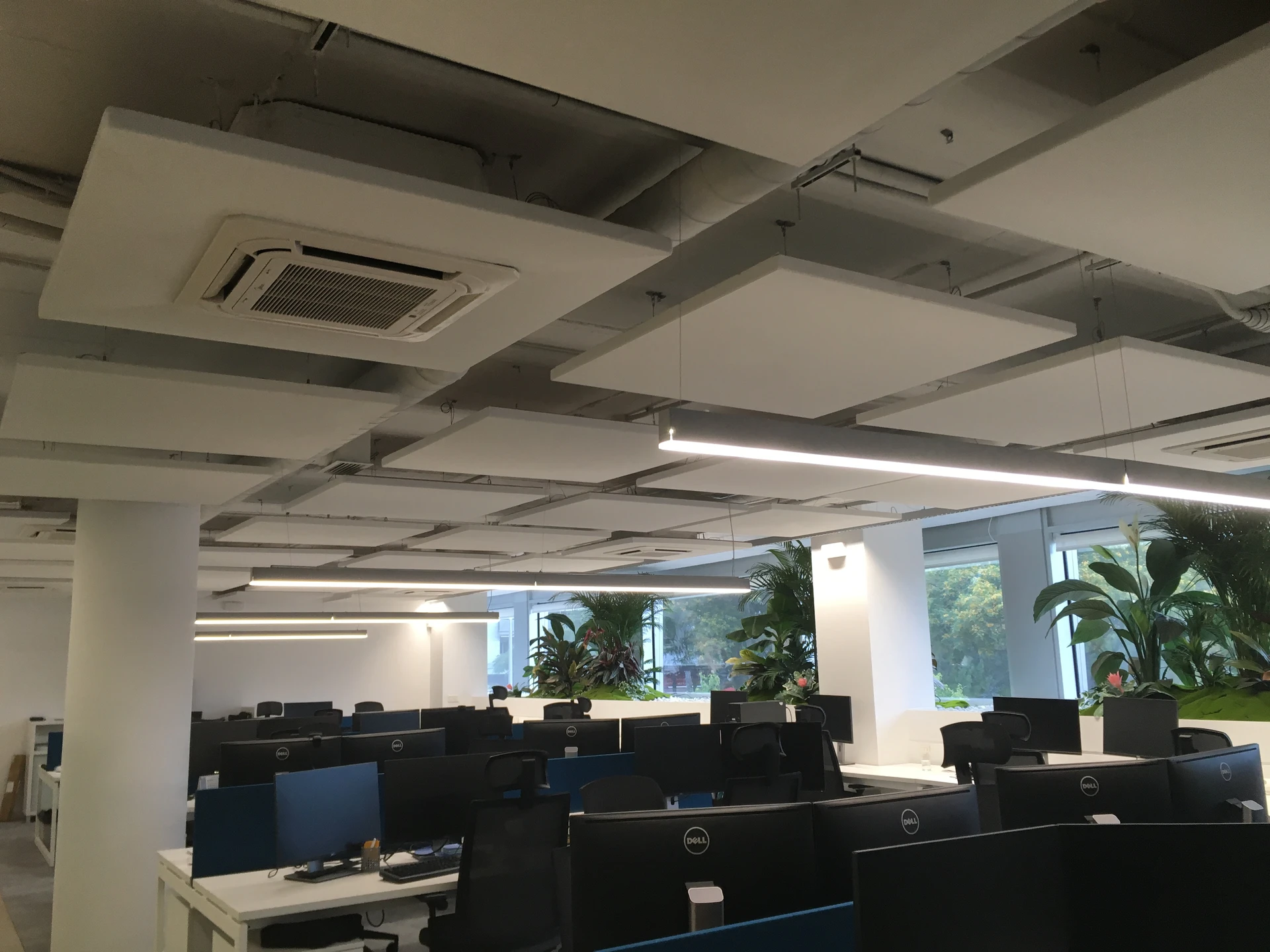 WHITE SQUARE - ITRS OFFICE (3)