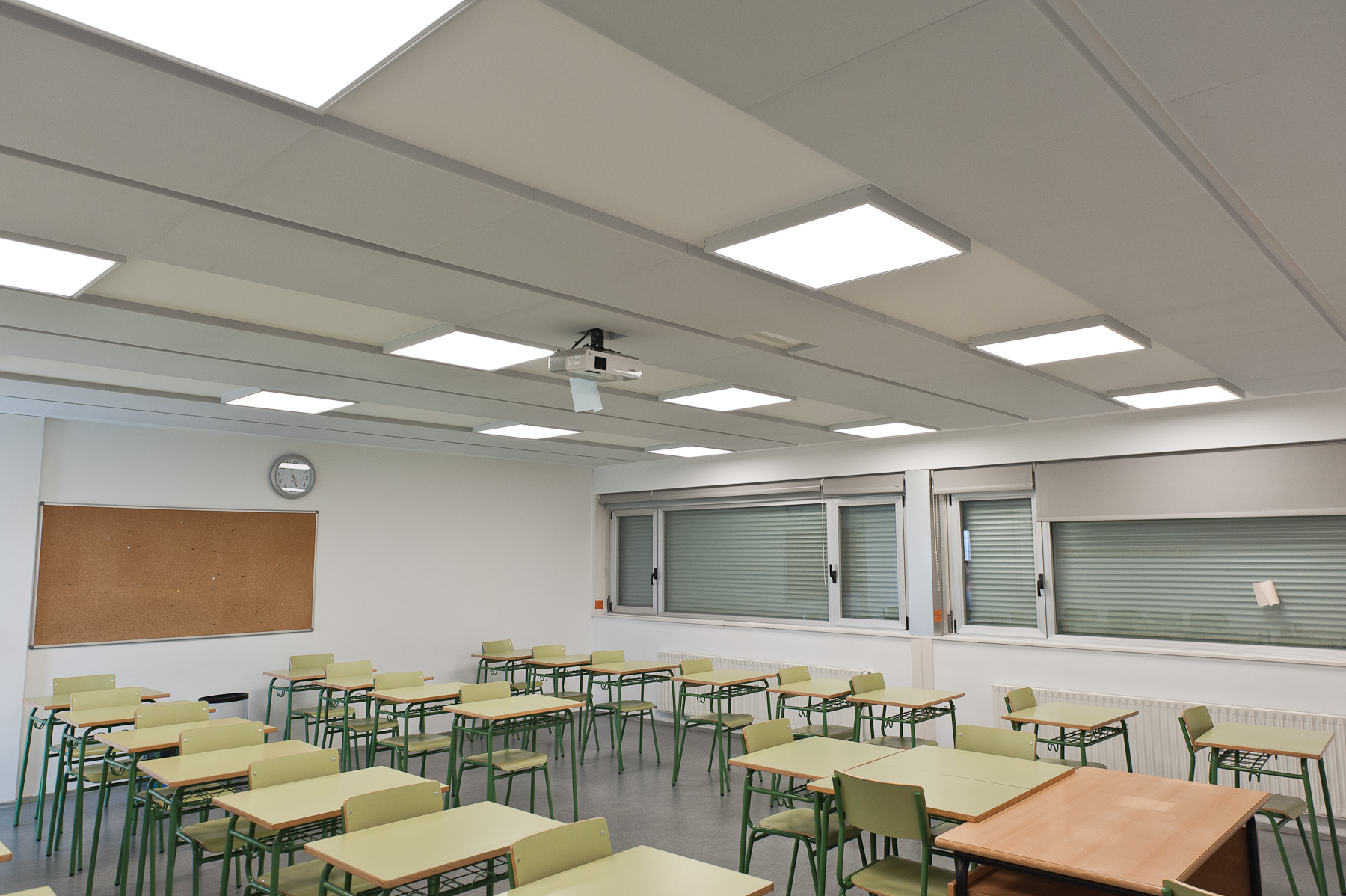 GREY SQUARE - EOI VILAGARCIA (4)